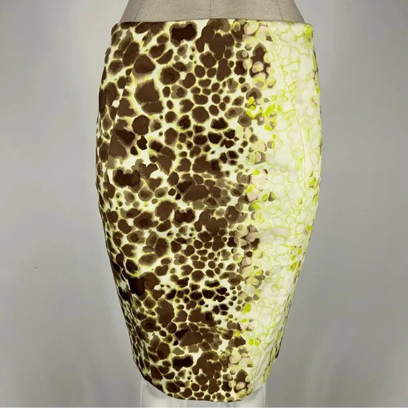 ❤️ Tahari multicoloured multi print skirt 2 - Picture 3 of 12